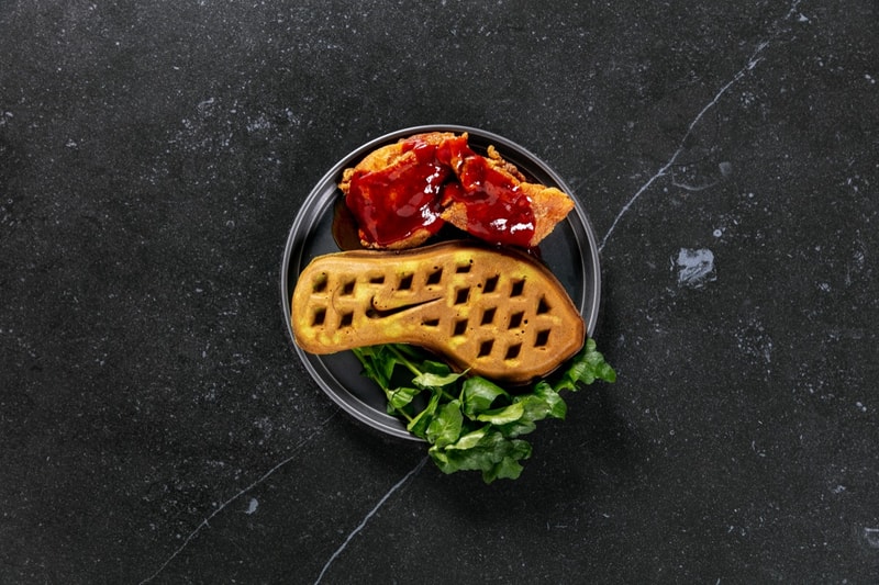 sacai nike ghetto gastro cafe waffles swoosh shape