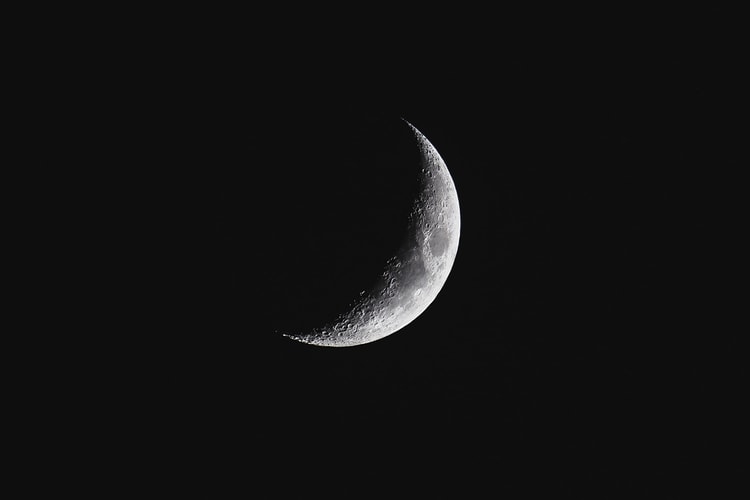 December's New Moon in Capricorn Inspires You To Be Bold