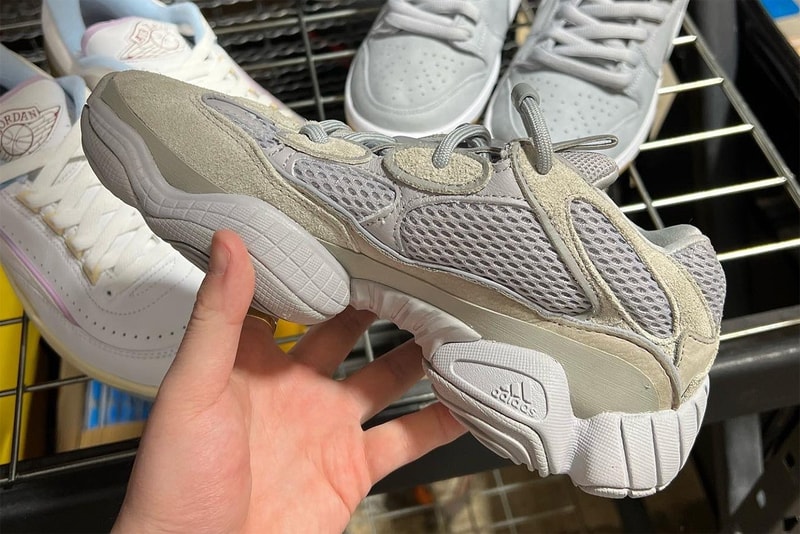 adidas yeezy 500 sneaker grey laces branding kanye west