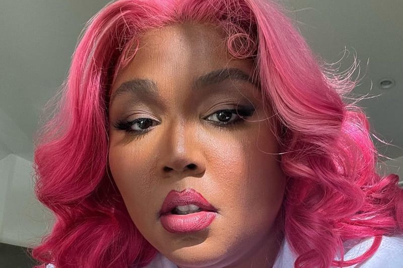 Lizzo Puts a Funky-Chic Spin on the Curtain Bangs Haircut