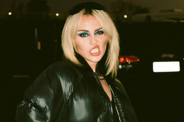 Miley Cyrus Updates the '00s Emo Deep Side-Part