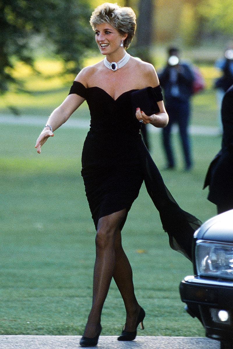 princess diana revenge dress makeup The Crown Just Re-Created Princess Diana's "Revenge Dress"
