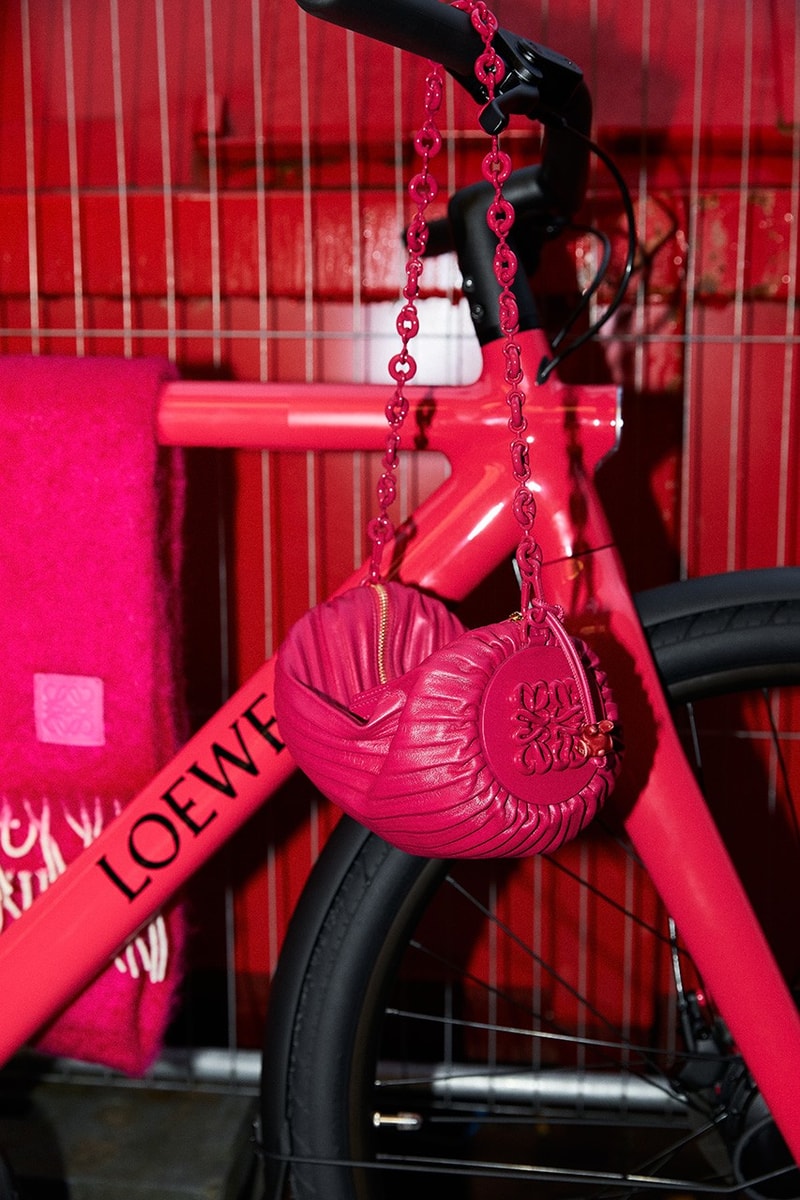 vanmoof s3 e-bikes loewe amsterdam flagship store handbags leather accessories 