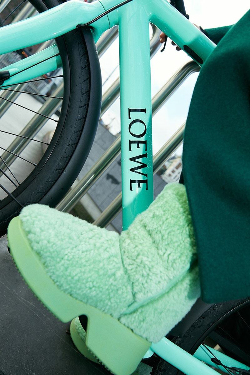 vanmoof s3 e-bikes loewe amsterdam flagship store handbags leather accessories 