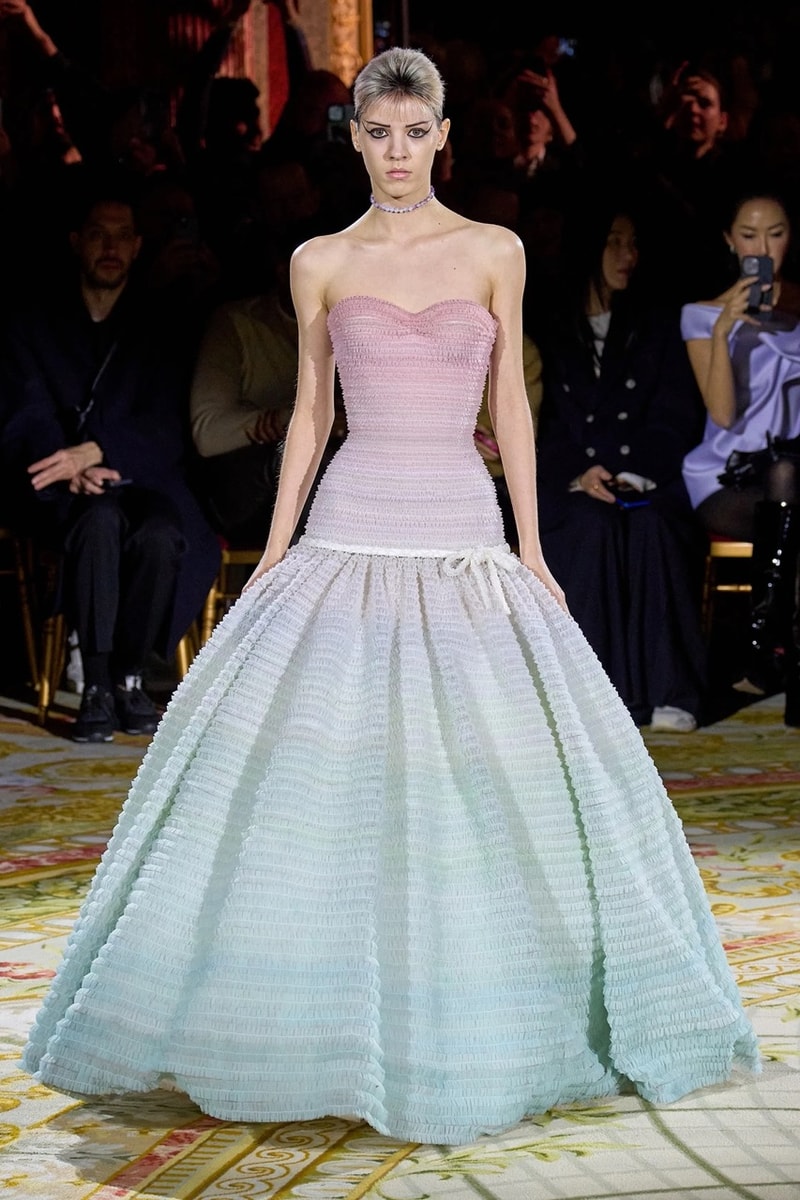 viktor rolf paris couture week spring show runway fashion 