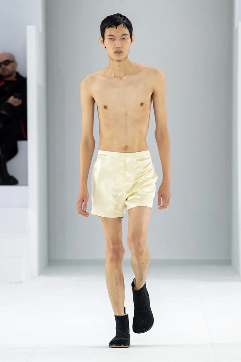 loewe jw anderson fall winter 2023 menswear paris fashion week runway 