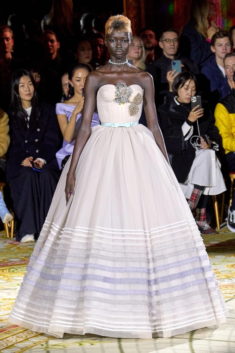 viktor rolf paris couture week spring show runway fashion 