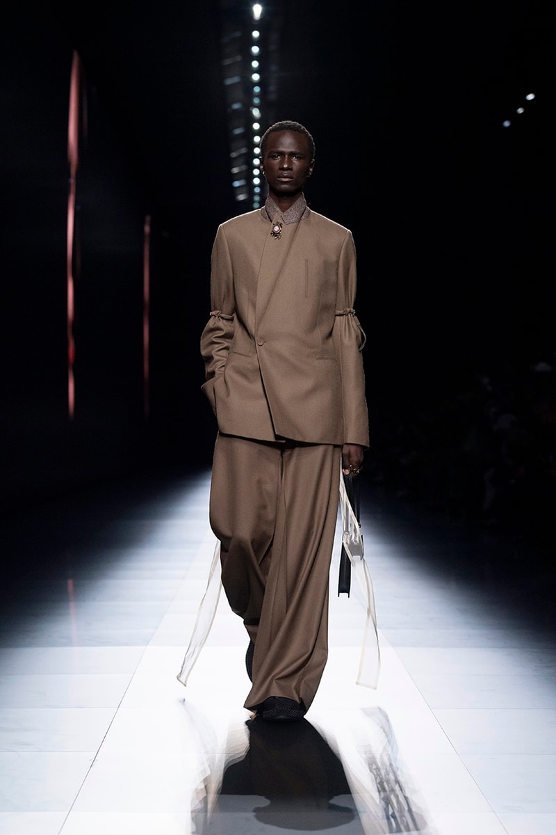 kim jones dior fall winter paris fashion week menswear runway collection 
