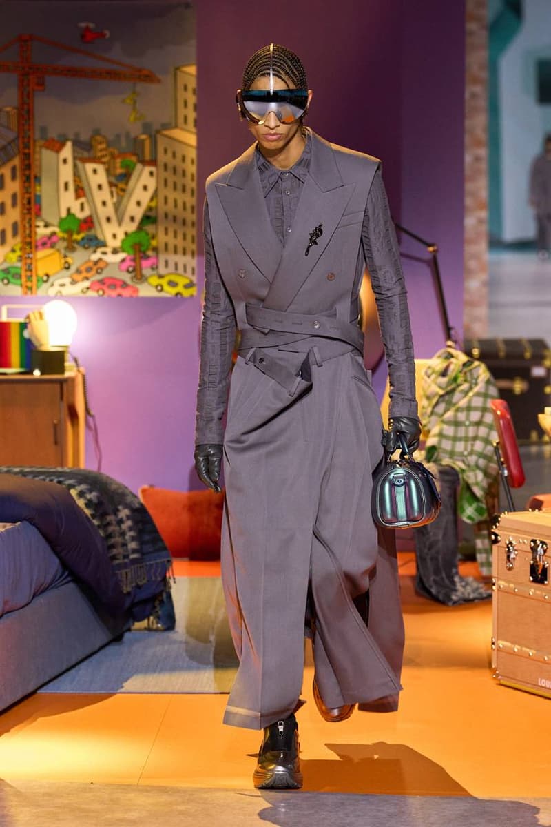 louis vuitton colm dillane fall winter menswear paris fashion week 