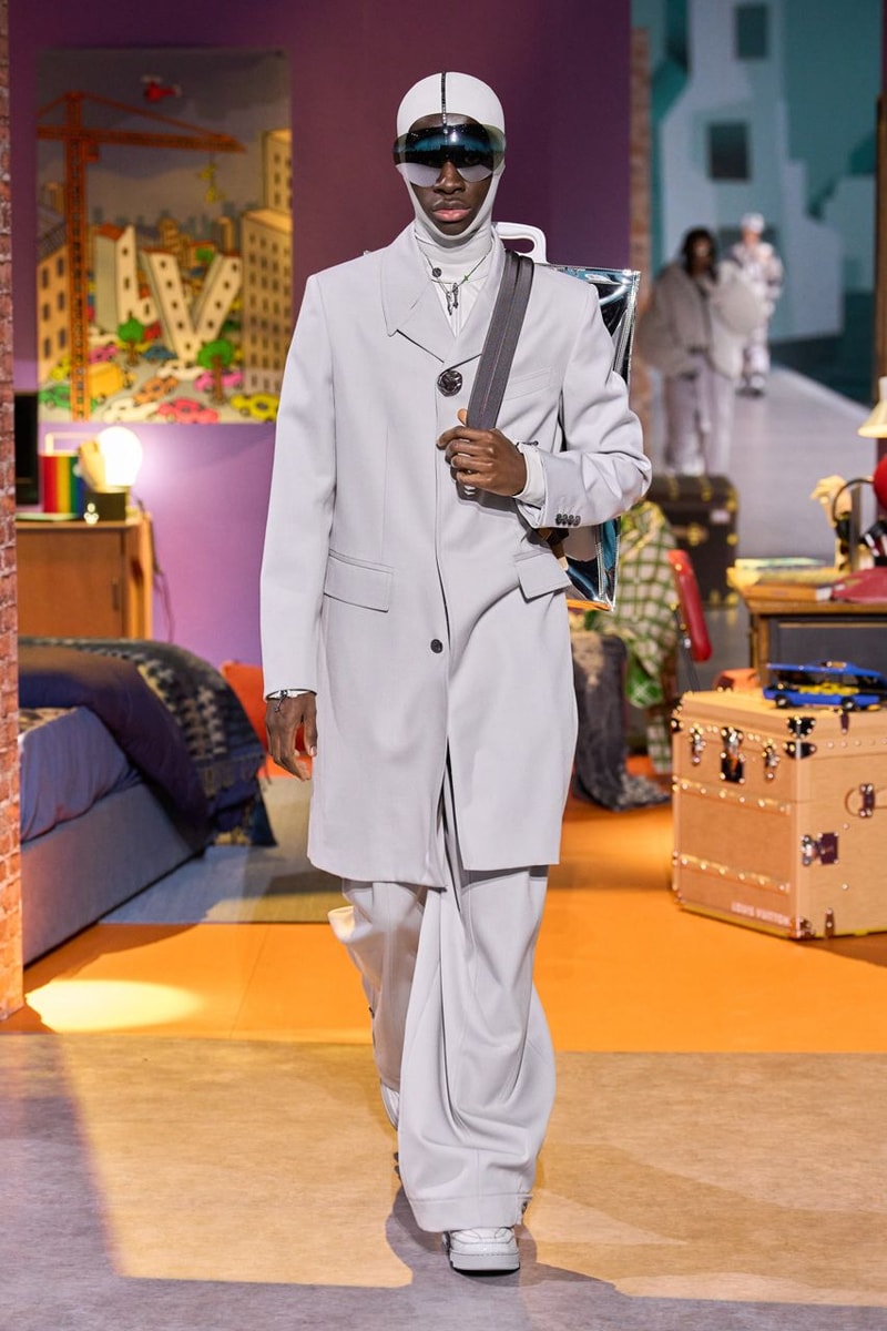 louis vuitton colm dillane fall winter menswear paris fashion week 