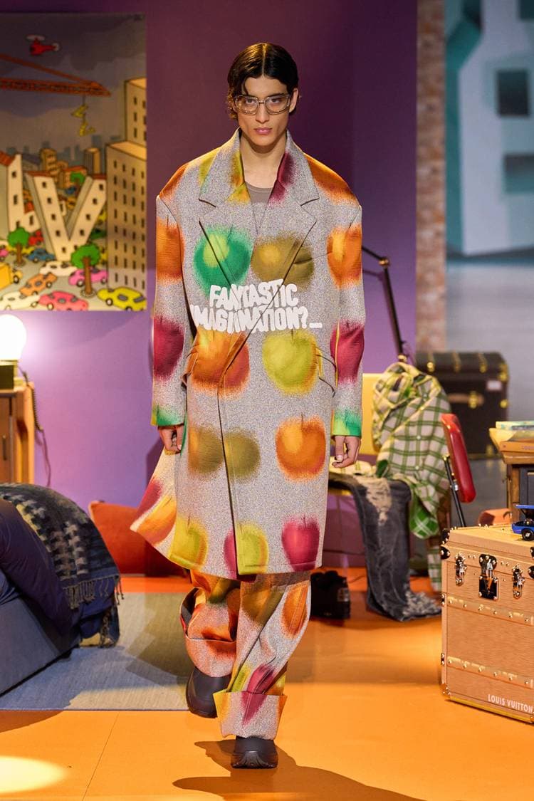 louis vuitton colm dillane fall winter menswear paris fashion week 