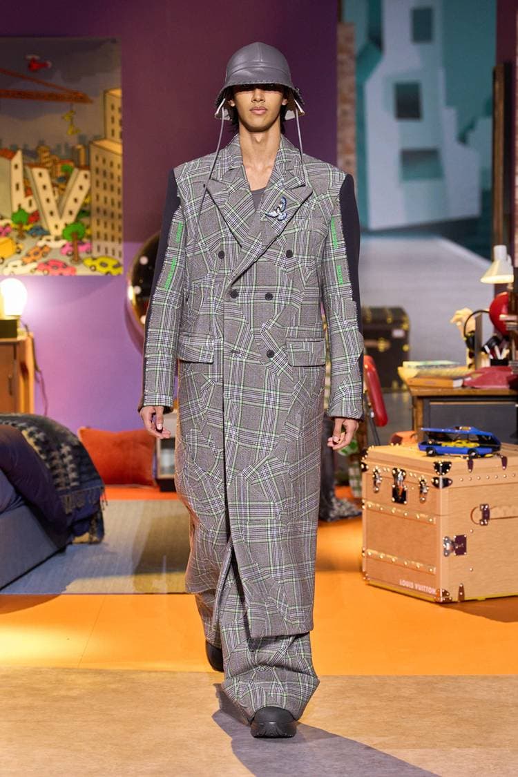 louis vuitton colm dillane fall winter menswear paris fashion week 