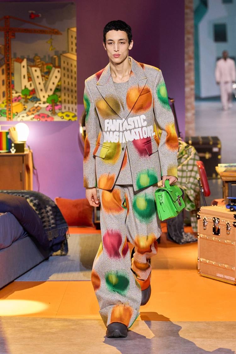 louis vuitton colm dillane fall winter menswear paris fashion week 