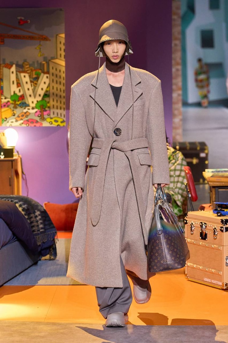 louis vuitton colm dillane fall winter menswear paris fashion week 