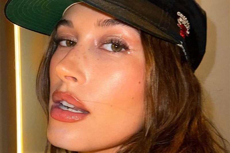 We’re Obsessed With Hailey Bieber’s "Oval Lined" Dewy Pout