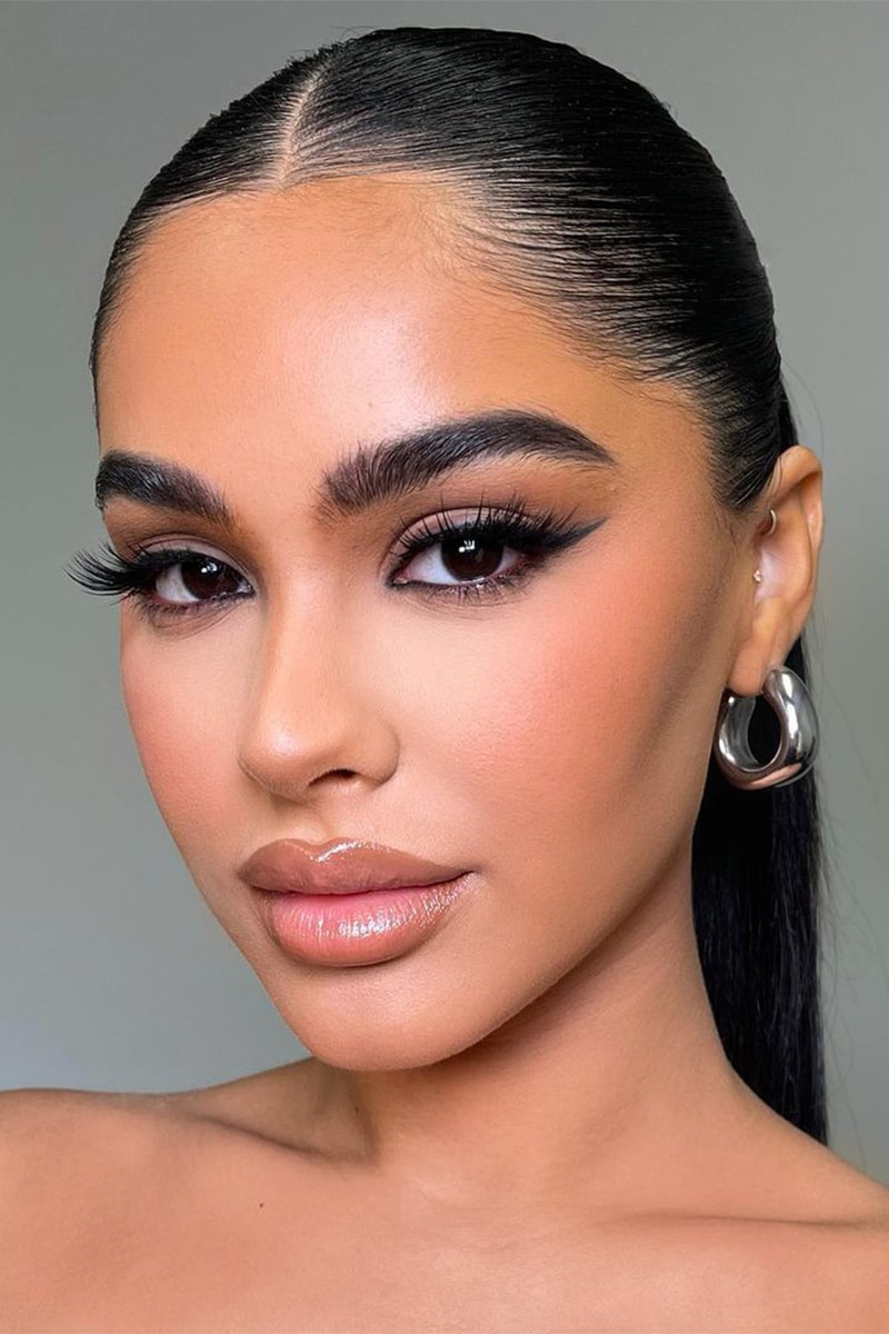 TikTok K-Beauty Foundation Spatula Hack