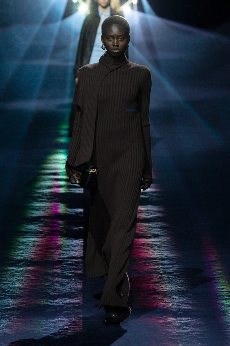 fendi milan fashion week runway clothes shoes