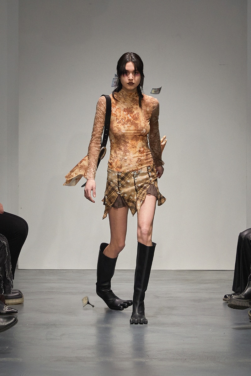 beate karlsson avavav milan fashion week runway clothes breaking models
