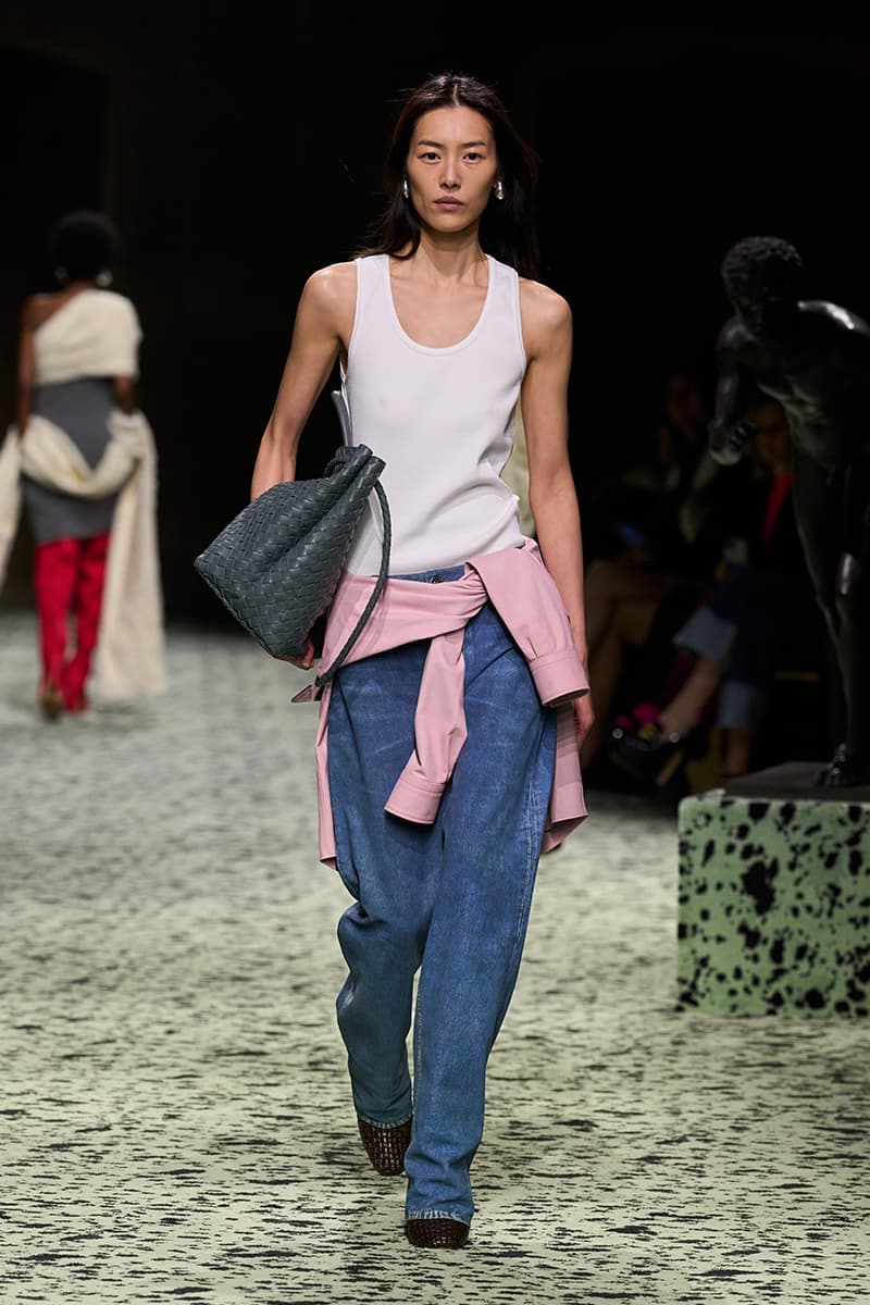 matthieu blazy bottega veneta milan fashion week runway green 