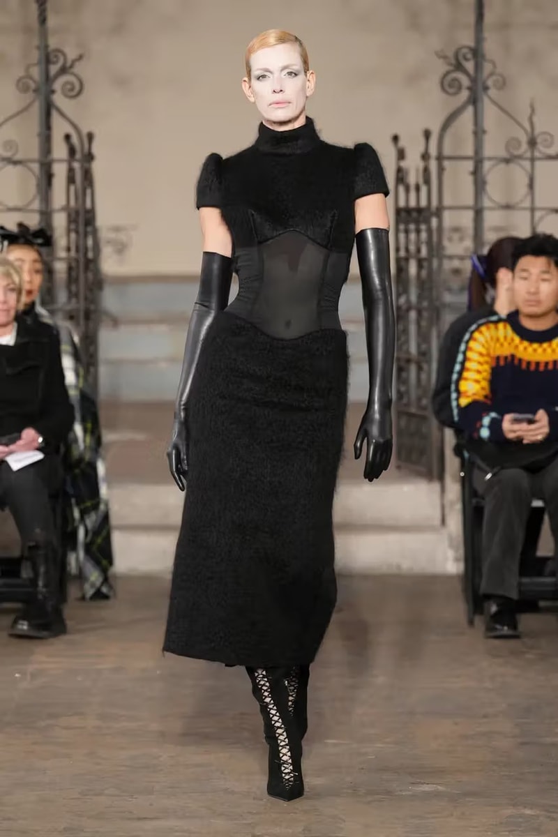 dilara findikoglu fall winter 2023 london fashion week runway show
