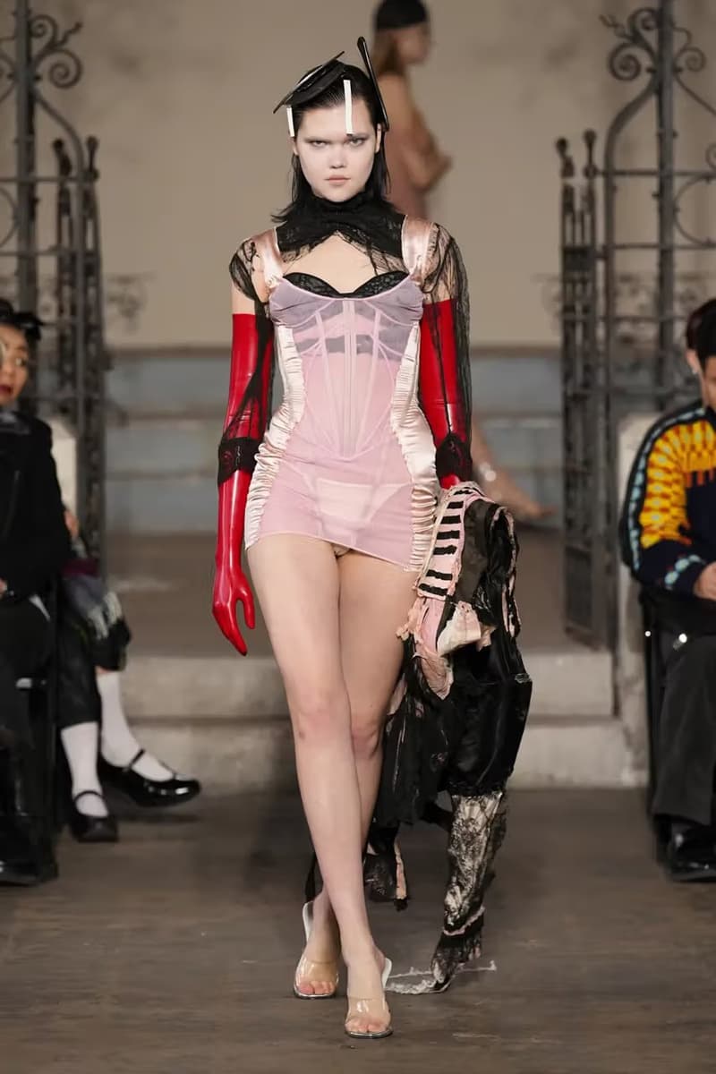 dilara findikoglu fall winter 2023 london fashion week runway show