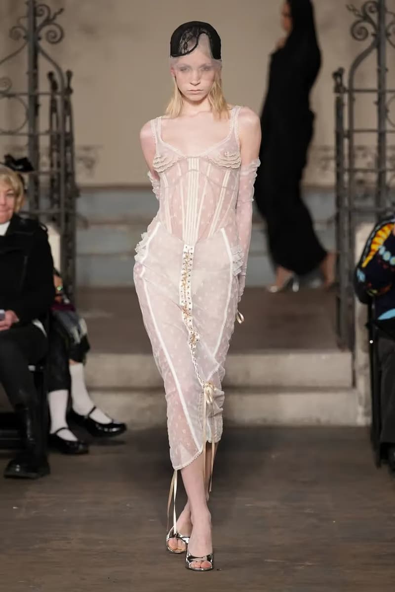 dilara findikoglu fall winter 2023 london fashion week runway show
