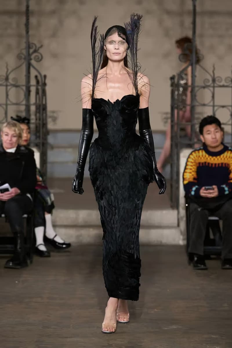 dilara findikoglu fall winter 2023 london fashion week runway show