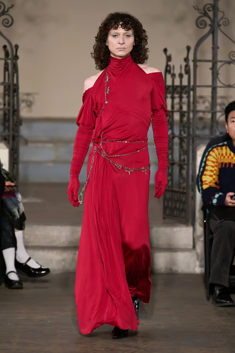 dilara findikoglu fall winter 2023 london fashion week runway show