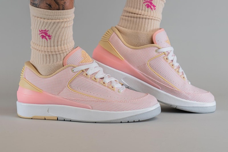 air jordan 2 atmosphere sneakers nike pink seersucker spring