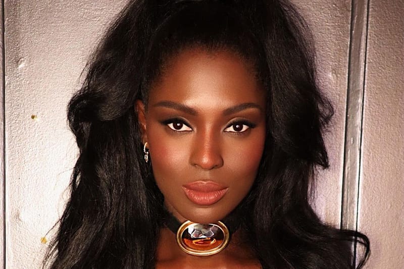 4 Indulgent Valentine's Day Makeup Looks That Encourage Self-Love