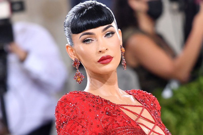 Megan Fox 65th Grammys Black Bob Hairstyle
