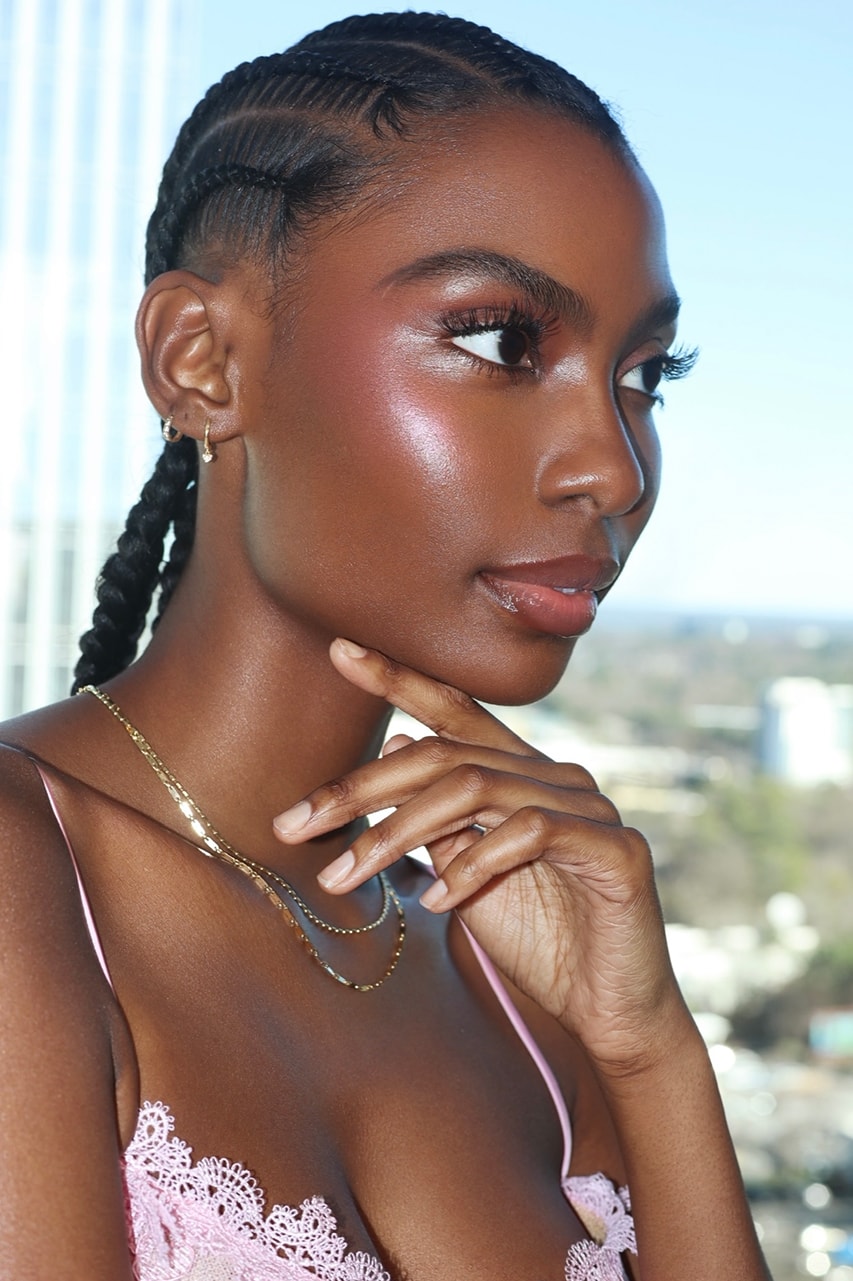 Valentine's Day Makeup Looks Mali Thomas Bobbi Brown Cosmetics 