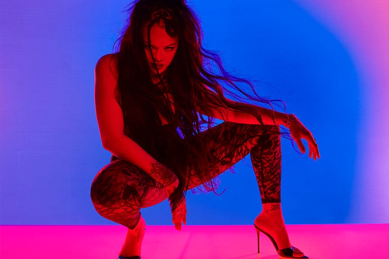 Channel Maximum Sex Appeal With Crotchless Lingerie