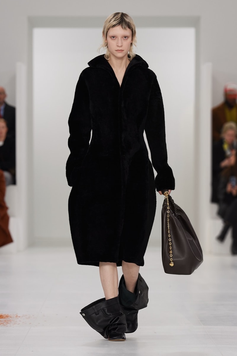 loewe fall winter runway show paris fashion week shoes 
