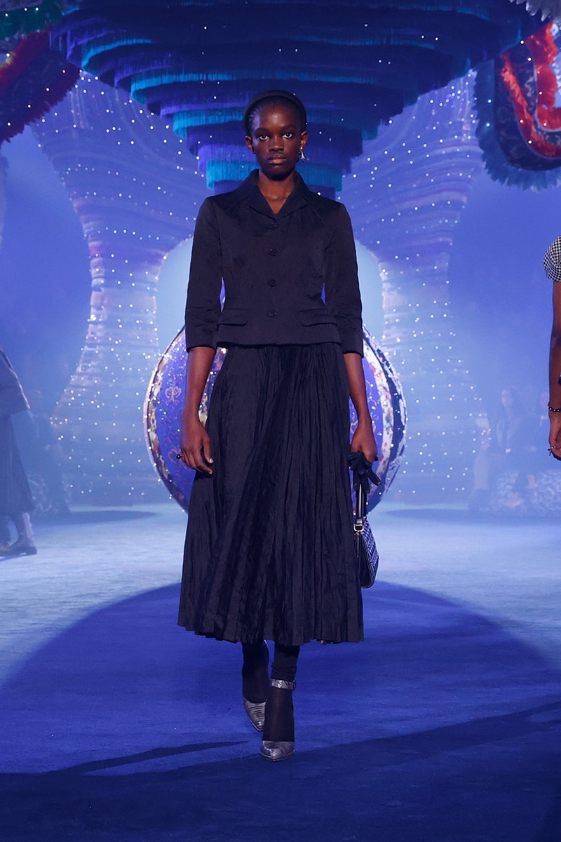 dior fall winter 2023 paris fashion week runway 