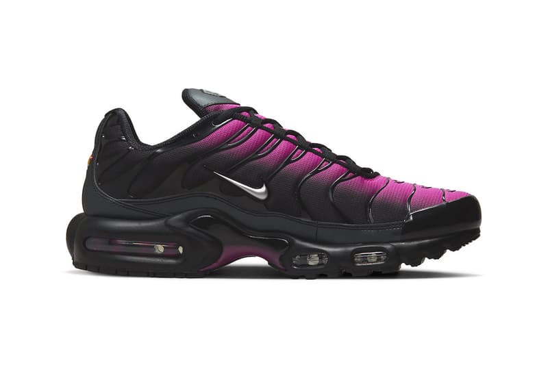 Nike Air Max Plus Black Pink Sneakers Images Release FJ5481-010 Info