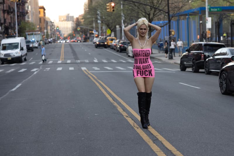 photographer anna bloda photo exhibition motherhood