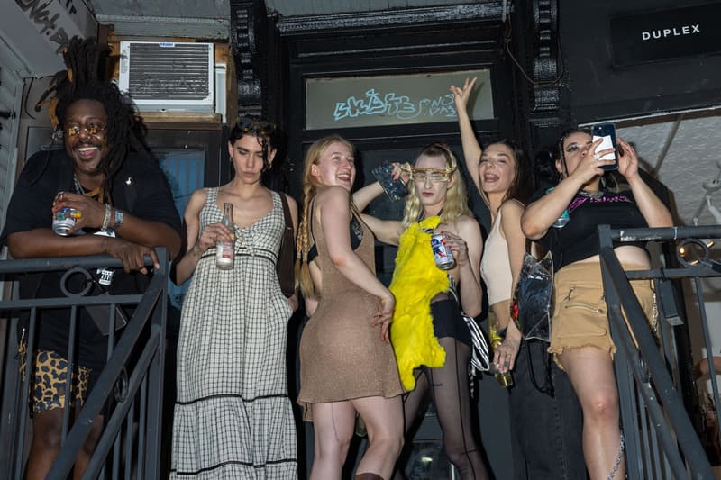 photographer anna bloda photo exhibition motherhood