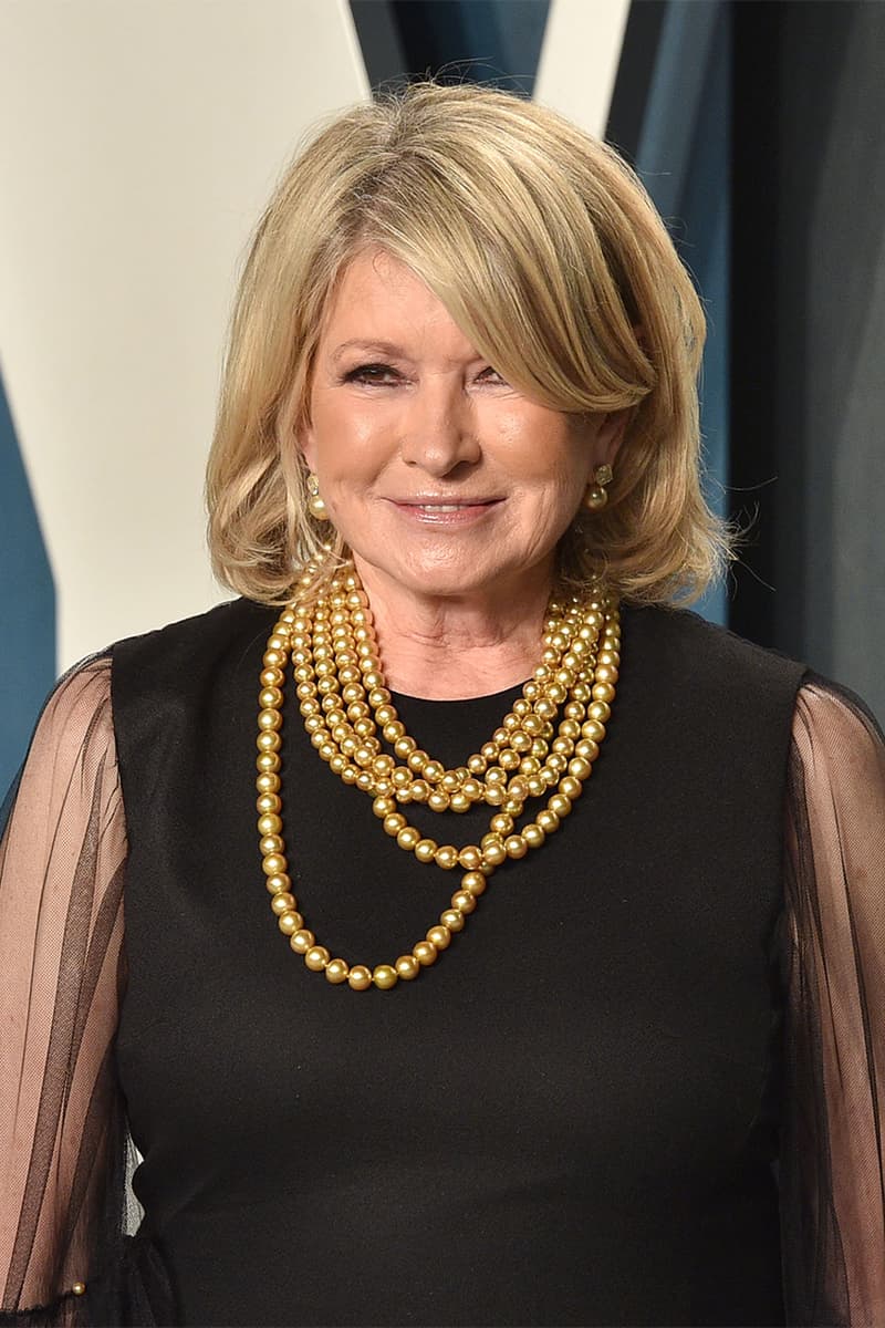 Martha Stewart Receives "Canceled Flight"Haircut | Hypebae Martha Stewart Receives "Canceled Flight"Haircut | Hypebae