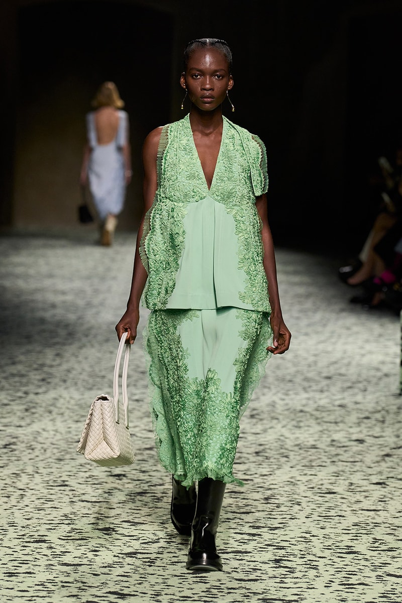 bottega veneta pre-fall 2023 runway looks