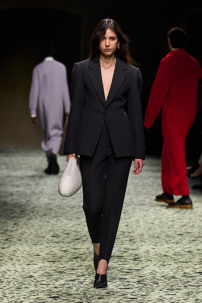 bottega veneta pre-fall 2023 runway looks