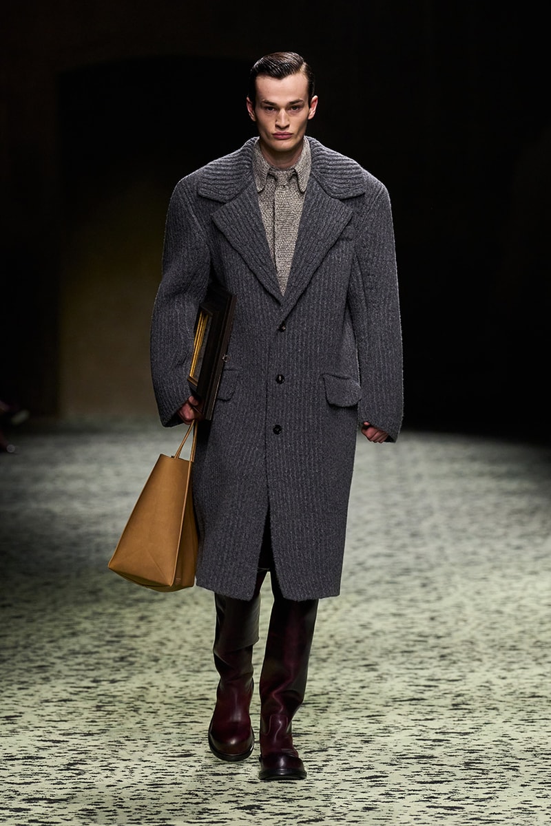 bottega veneta pre-fall 2023 runway looks