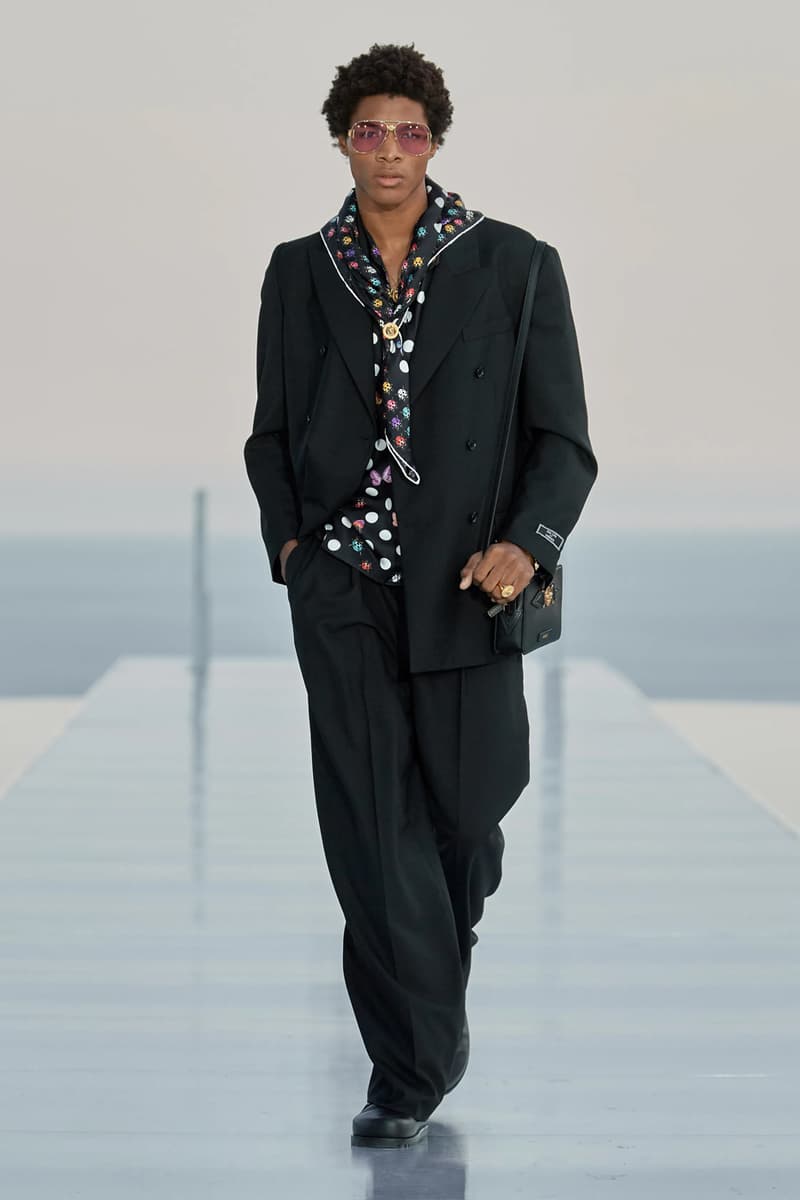 dua lipa donatella versace collection summer fashion show cannes