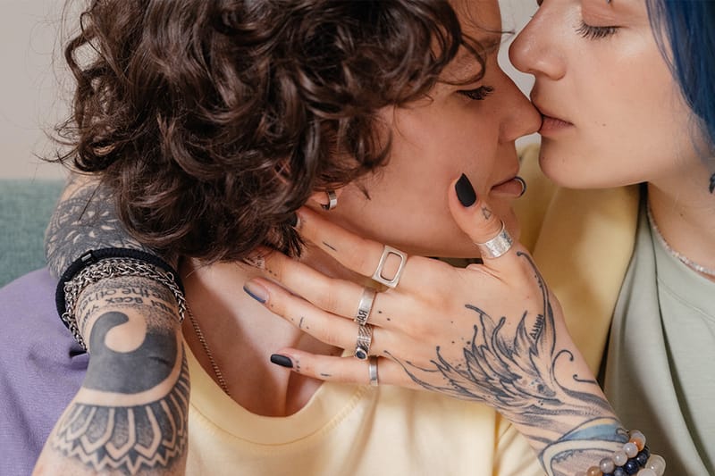 Top 5 Cities for Pansexual Dating, According to Feeld