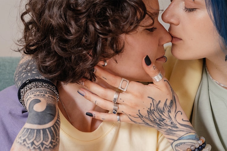 Top 5 Cities for Pansexual Dating, According to Feeld