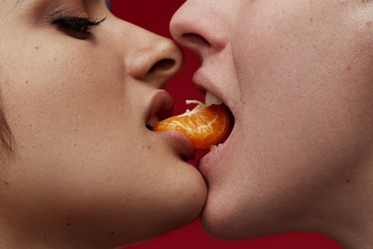 Lesbian Dating App HER Discovers New Solo Sex Trends