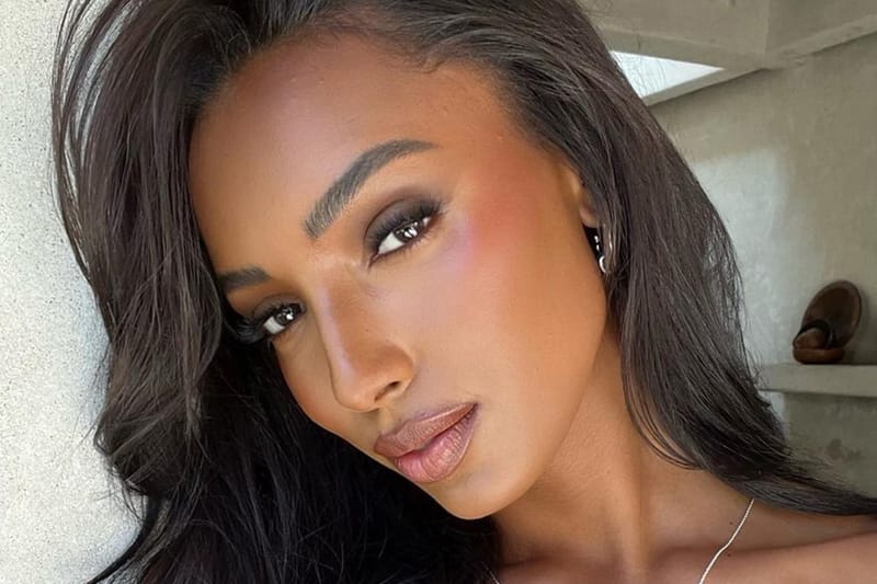 Jasmine Tookes Was Able To Fake Eyebrow Lamination With This $27 USD Gel