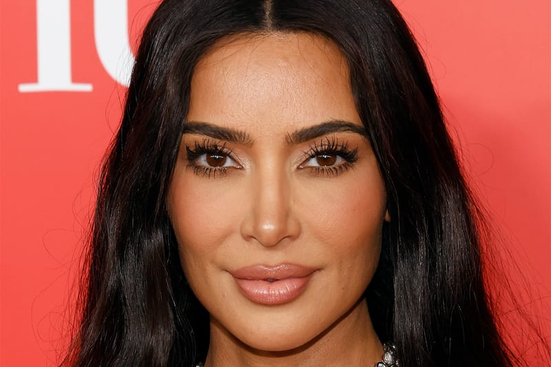 Kim Kardashian Puts the KarJenner Spin on the MermaidCore Hair Frenzy With "Waterfall Bangs"