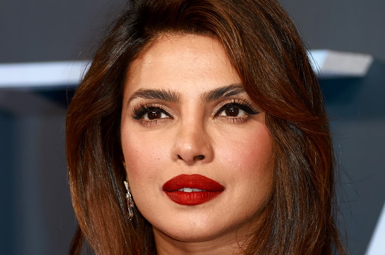 Priyanka Chopra Shares Candid Deets About Botched Nose Job That Sent Her Into "Deep Depression"