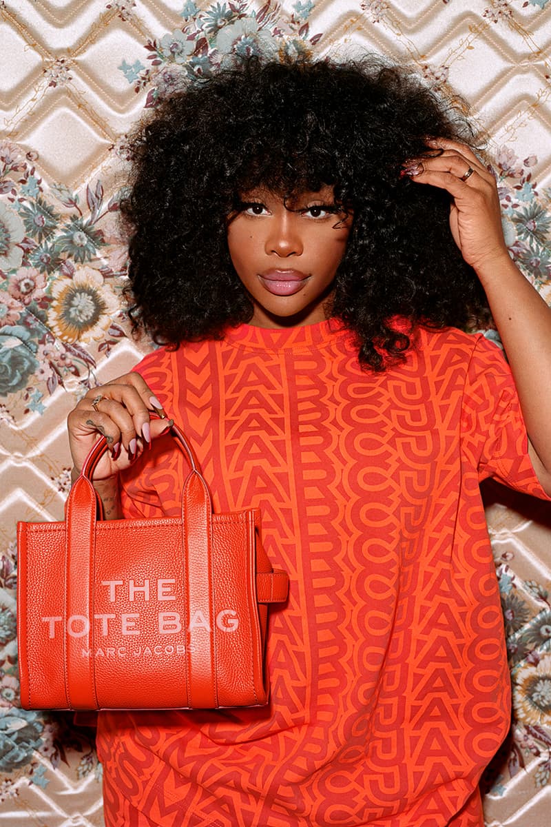 sza marc jacobs pre-fall 2023 snapshot bag tote bag duffle accessories